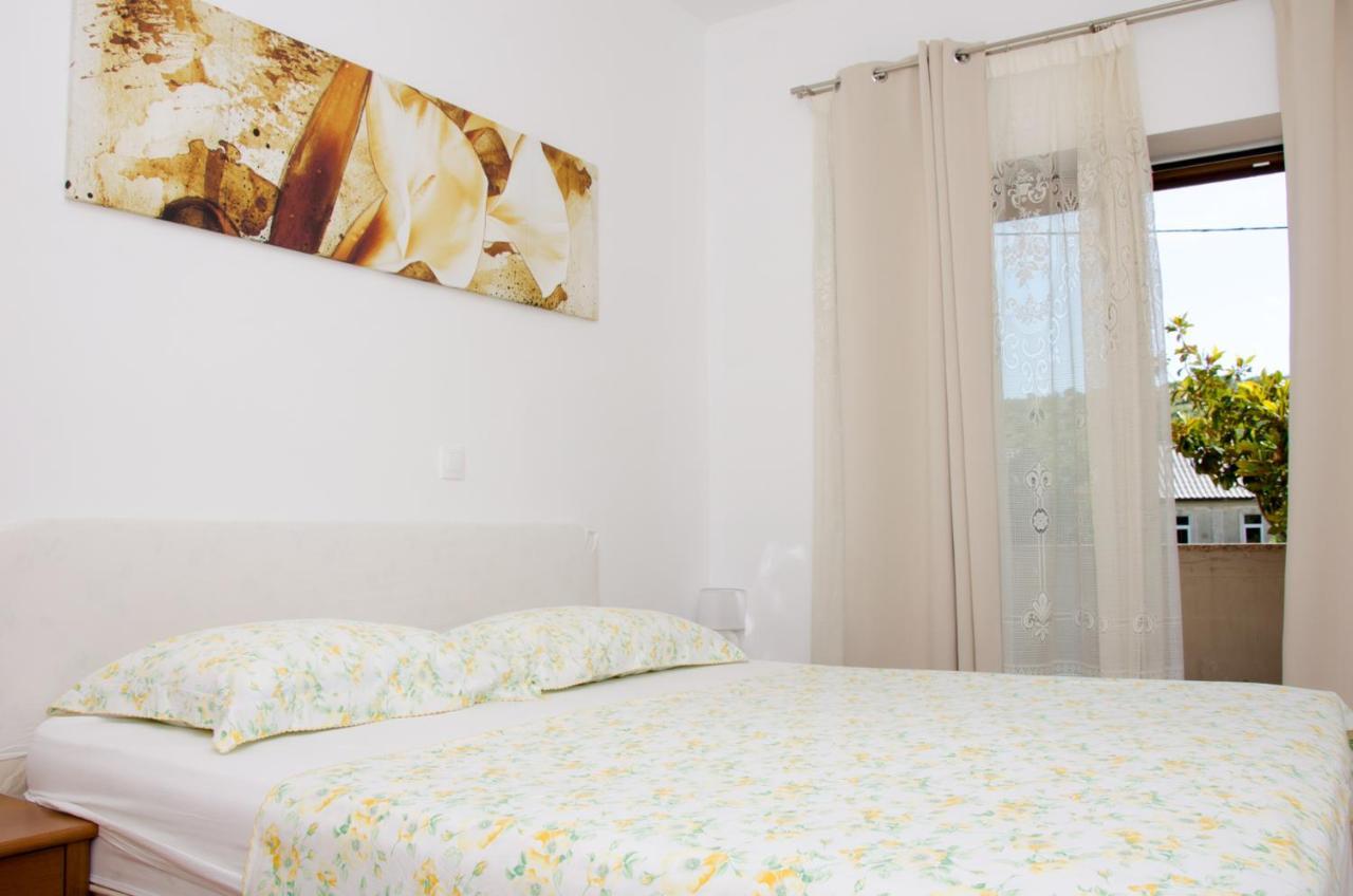 Guesthouse Ruza Сен Екстериор снимка