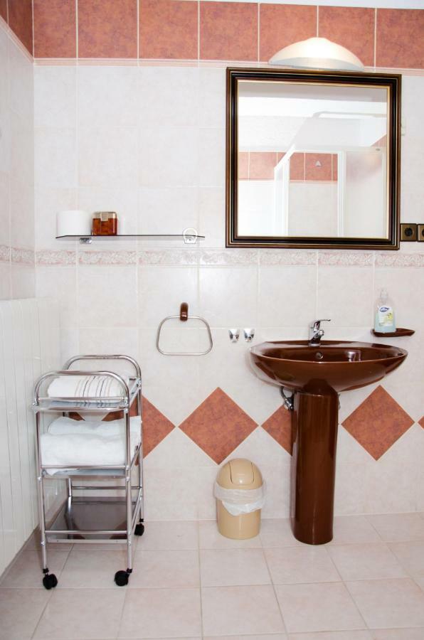 Guesthouse Ruza Сен Екстериор снимка